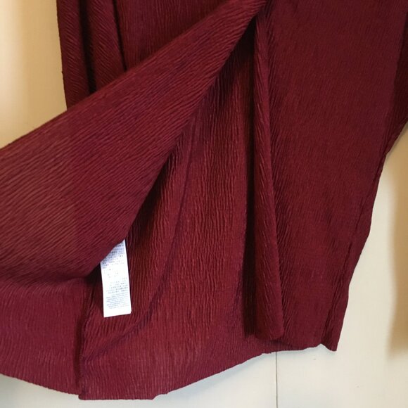 NWT Topshop Burgundy Doleman Sleeve Open Back Twist Crepe Top - Picture 7 of 15